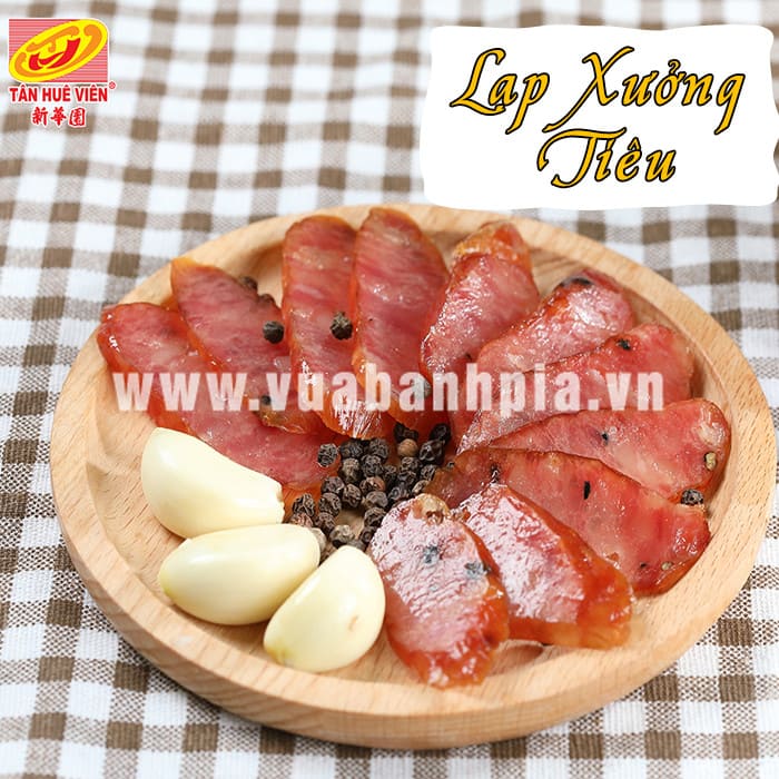 Lạp xưởng tiêu Tân Huê Viên 500gr Lạp xưởng tiêu Tân Huê Viên 500gr