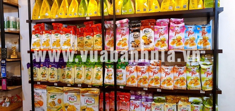 Bánh kẹo đặc sản làm quà gần sân bay