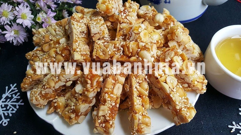 bánh kẹo làm quà tết