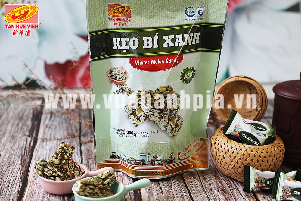 bánh kẹo đãi khách ngày tết